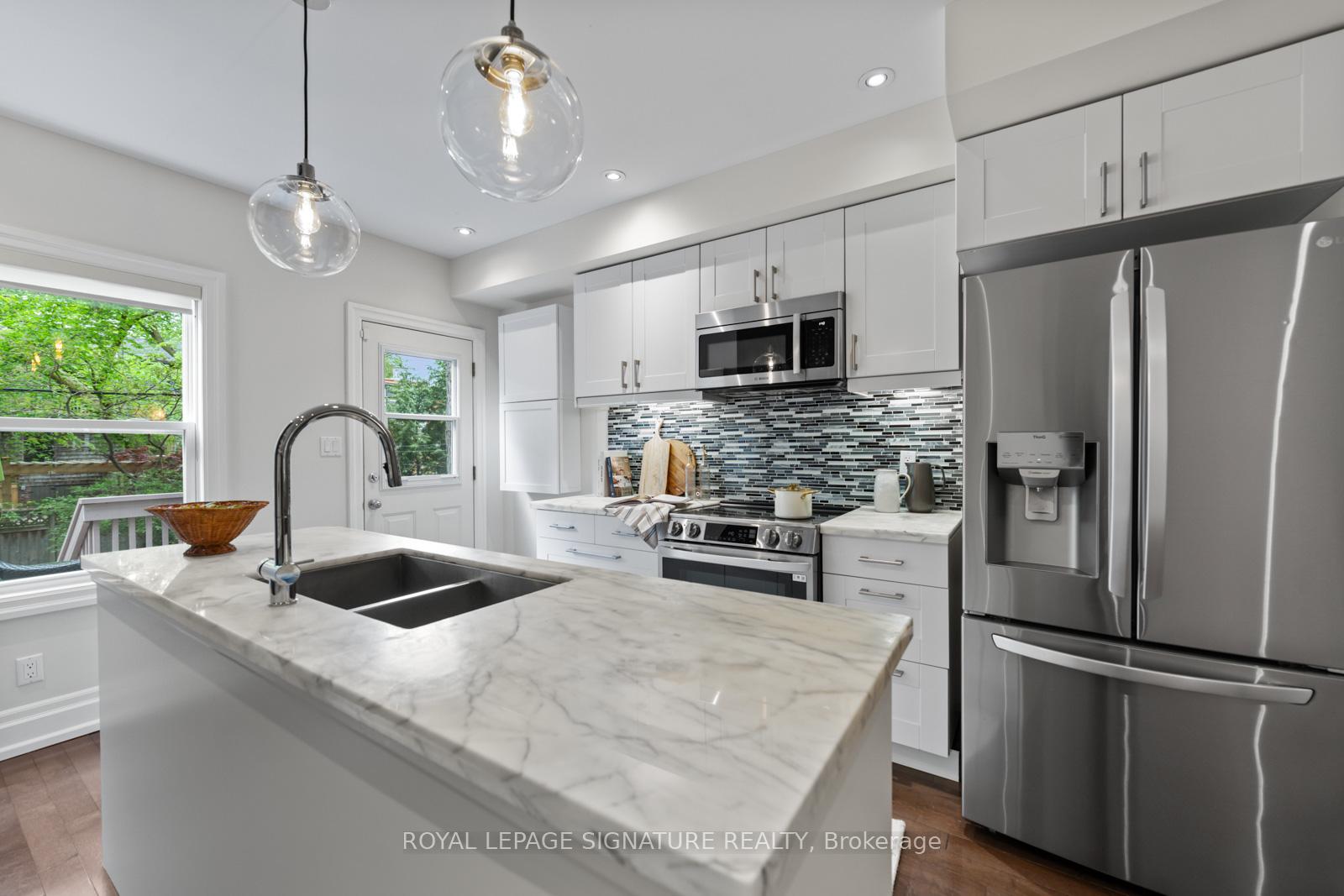Photo 18 of 44 Seymour Avenue, Toronto, Blake-Jones — HOMEH