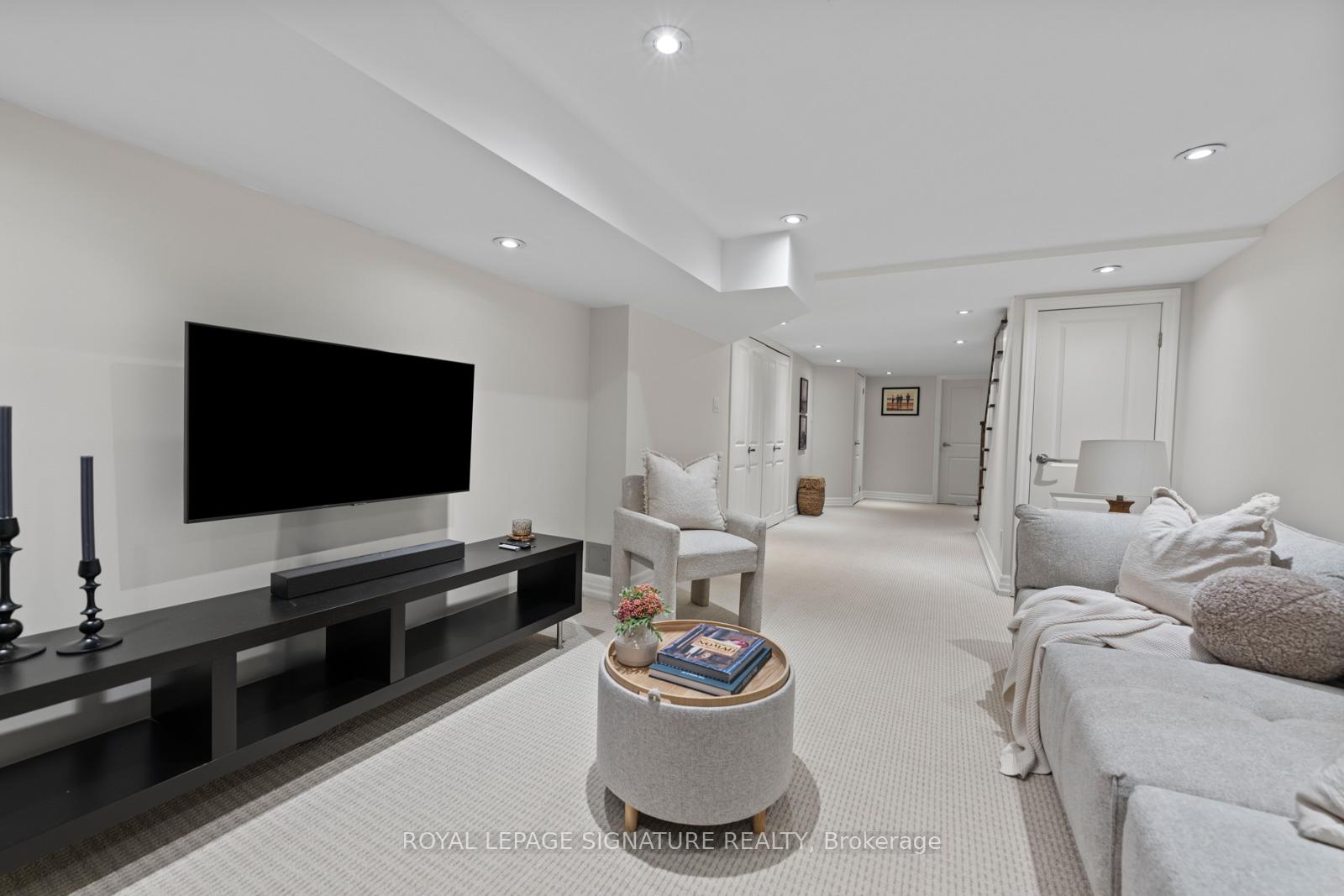 Photo 35 of 44 Seymour Avenue, Toronto, Blake-Jones — HOMEH