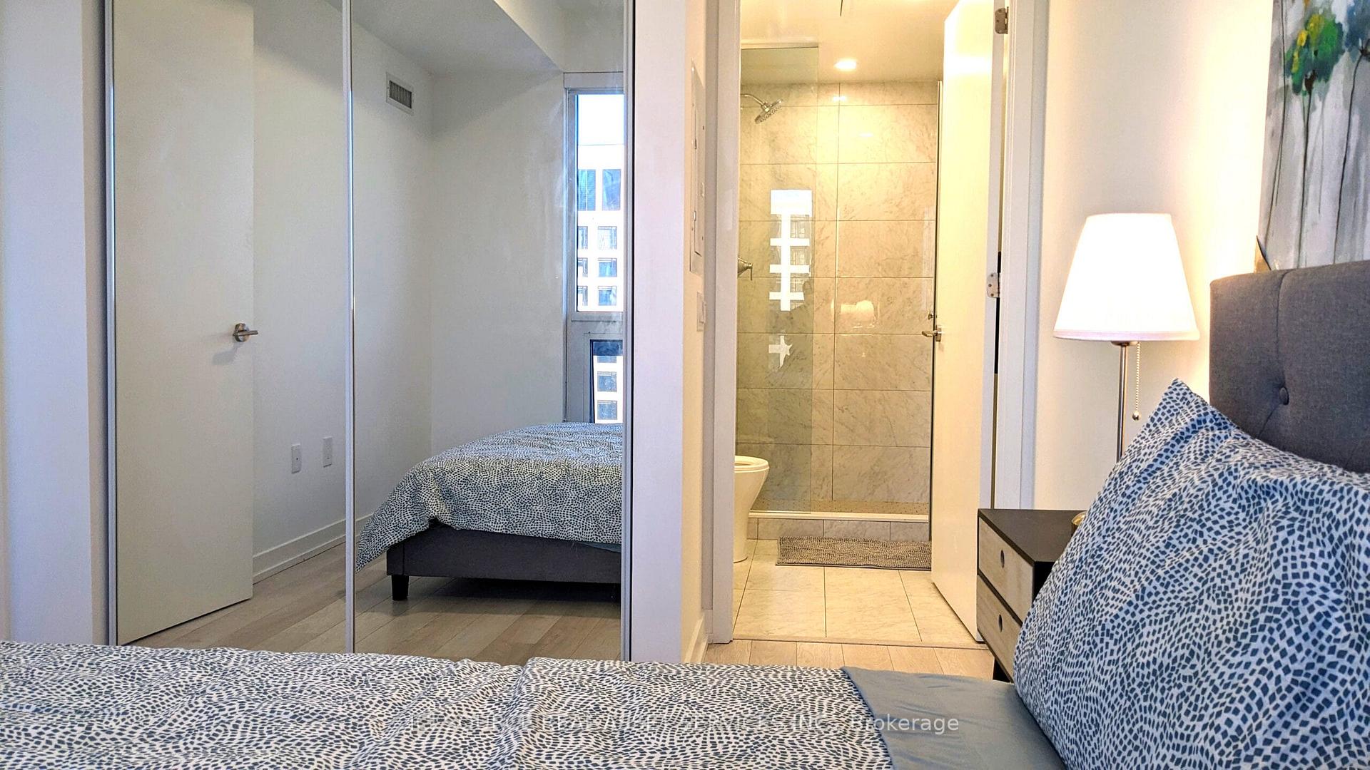 Photo 10 of Unit 3210, 39 Roehampton Avenue, Toronto, Mount Pleasant West — HOMEH