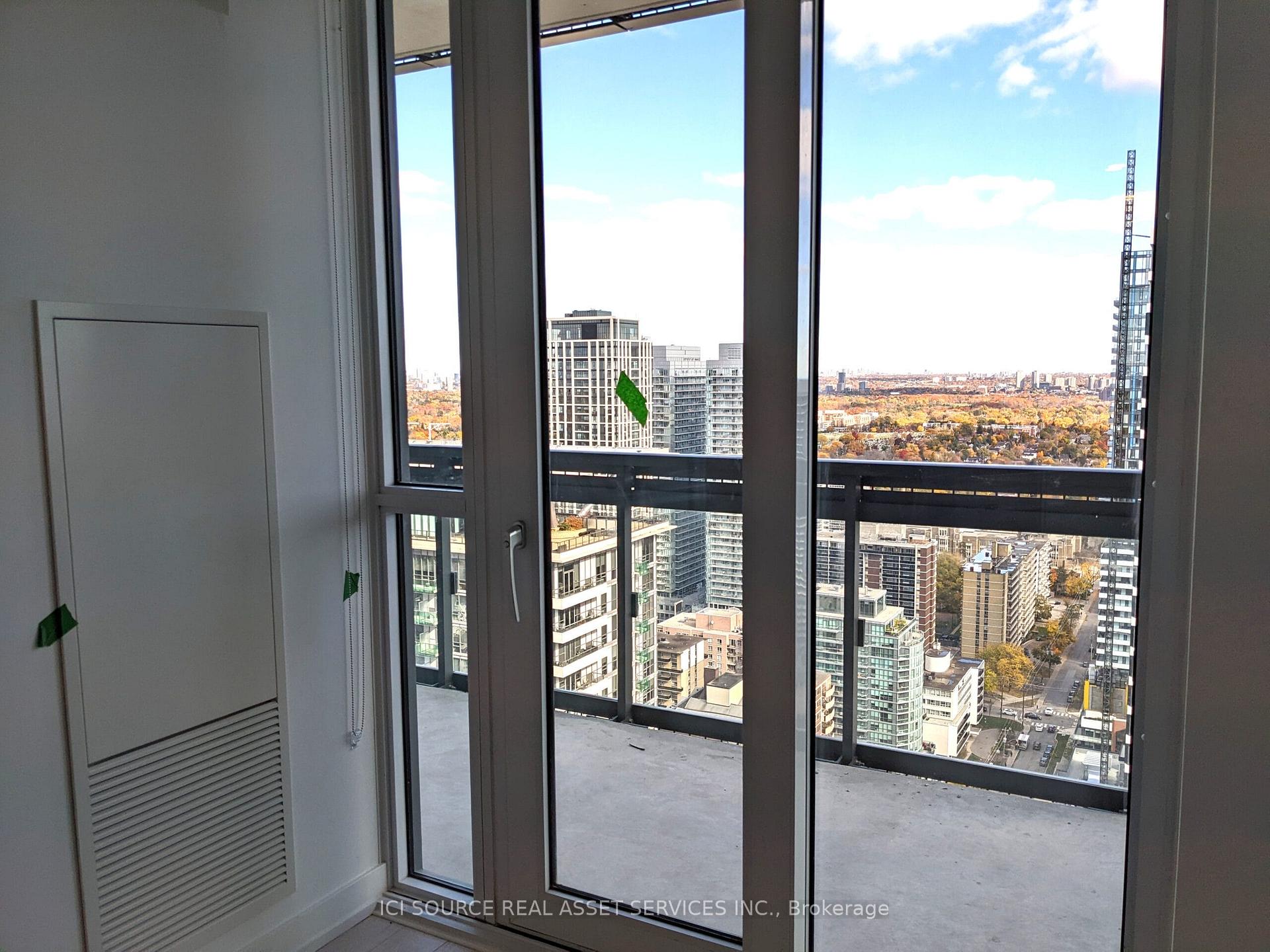 Photo 21 of Unit 3210, 39 Roehampton Avenue, Toronto, Mount Pleasant West — HOMEH
