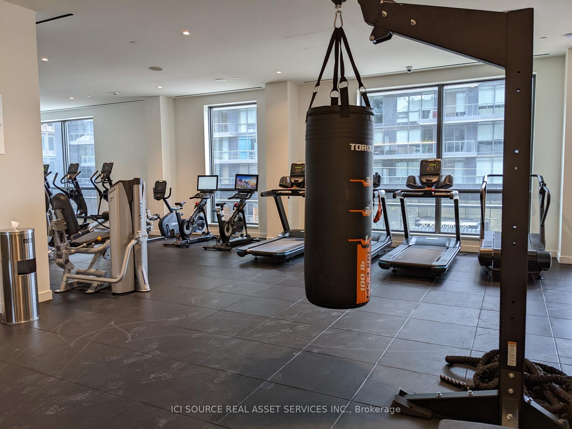 Photo 22 of Unit 3210, 39 Roehampton Avenue, Toronto, Mount Pleasant West — HOMEH