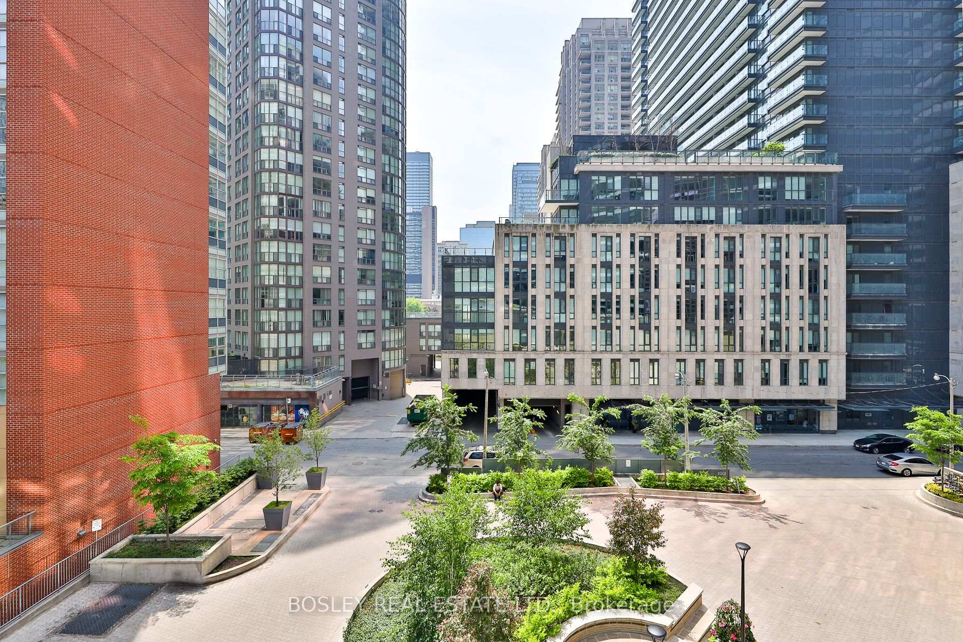 Photo 18 of Unit 1812, 1001 Bay Street, Toronto, Bay Street Corridor — HOMEH
