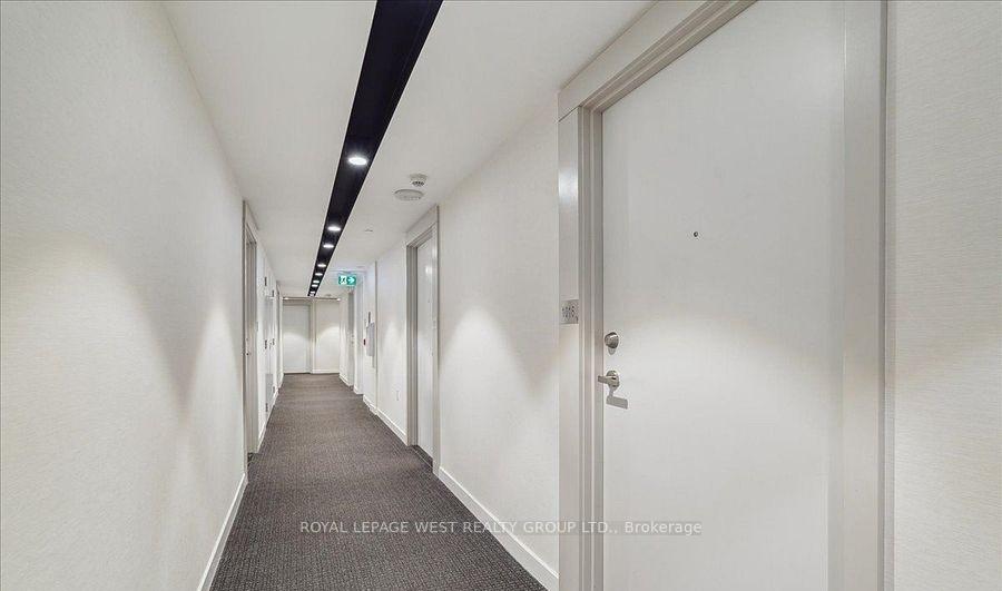 Photo 8 of Unit 1401, 195 Redpath Avenue, Toronto, Mount Pleasant West — HOMEH