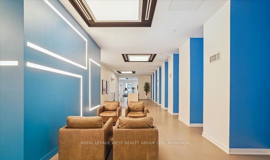 Photo 19 of Unit 1401, 195 Redpath Avenue, Toronto, Mount Pleasant West — HOMEH