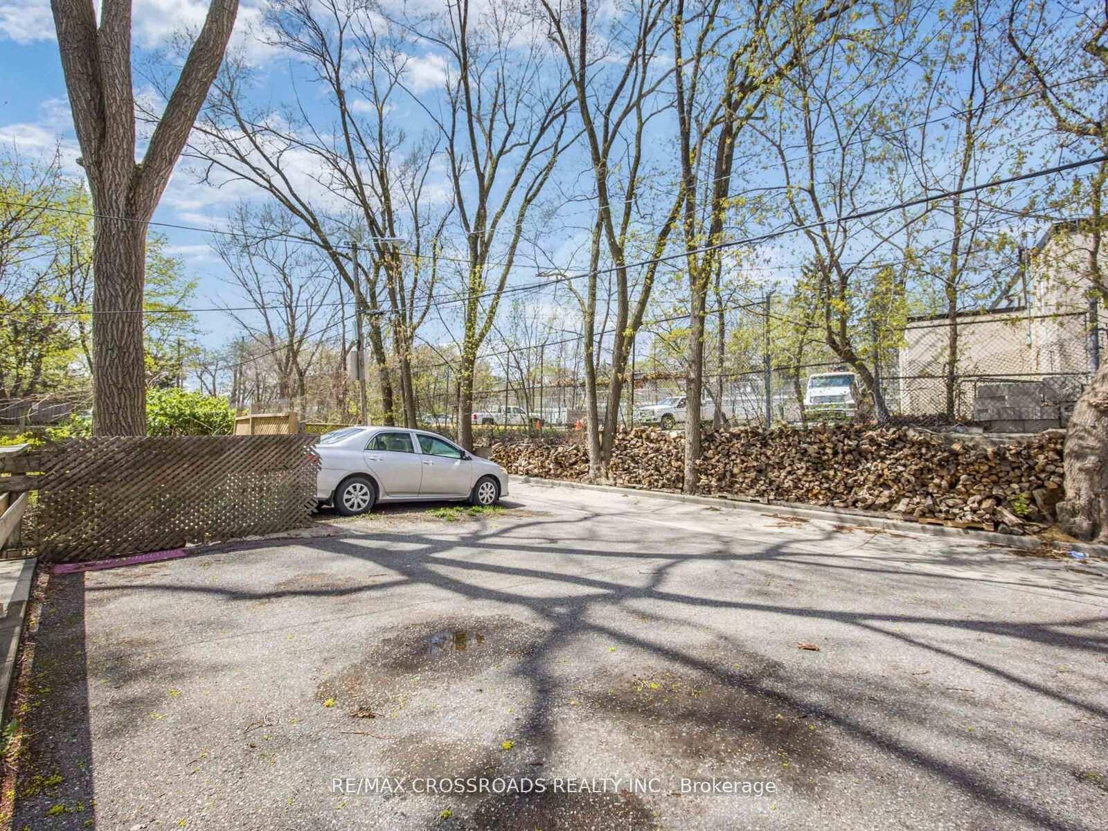 Photo 33 of 22 Ivy Avenue, Toronto, South Riverdale — HOMEH