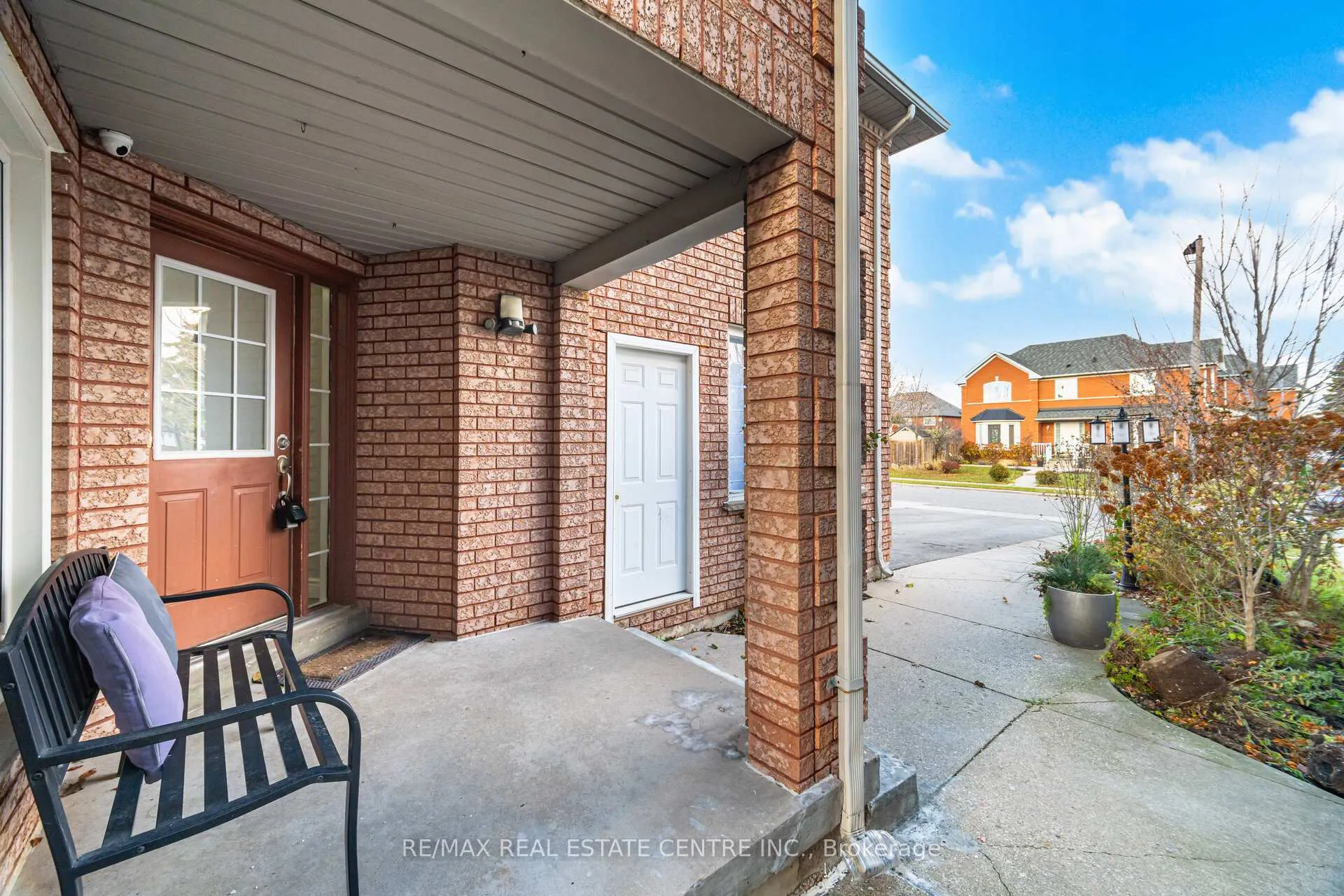 Photo 14 of 65 Sahara Trail, Brampton, Sandringham-Wellington — HOMEH