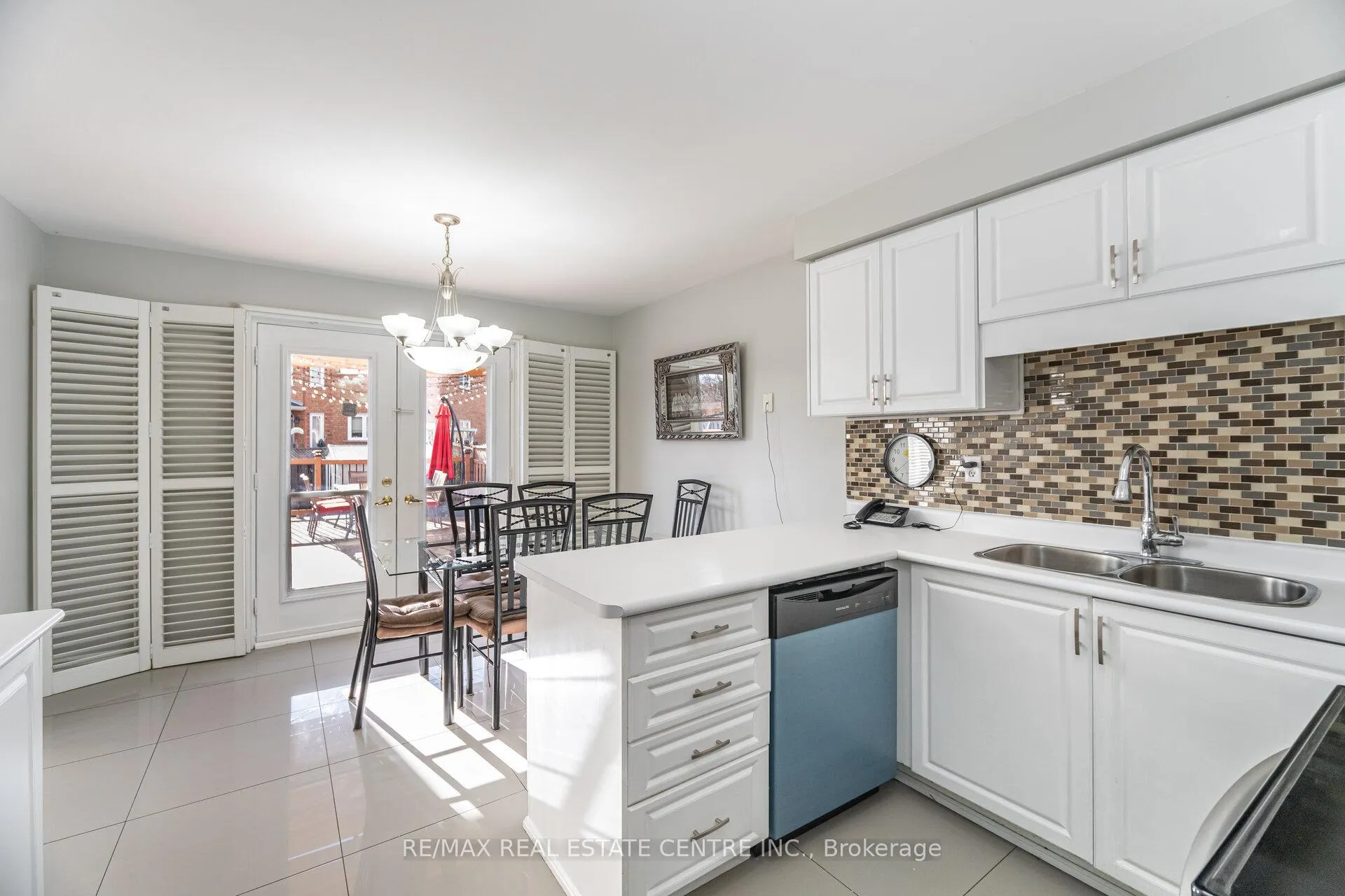 Photo 48 of 65 Sahara Trail, Brampton, Sandringham-Wellington — HOMEH