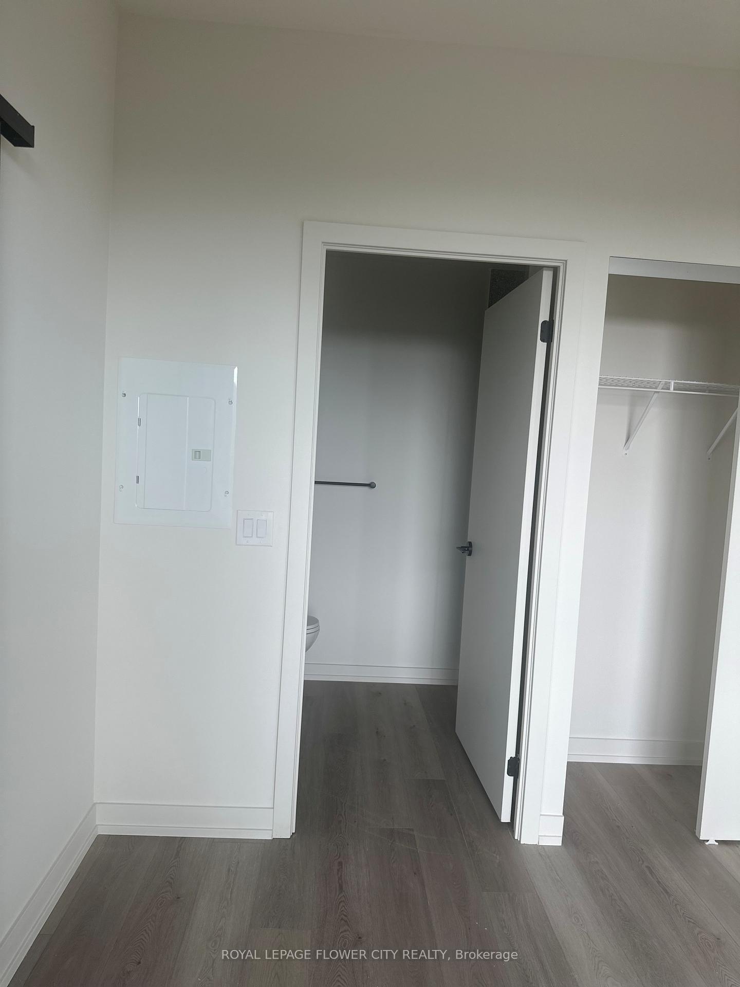 Photo 7 of Unit 903, 181 Sterling Road, Toronto, Dufferin Grove — HOMEH