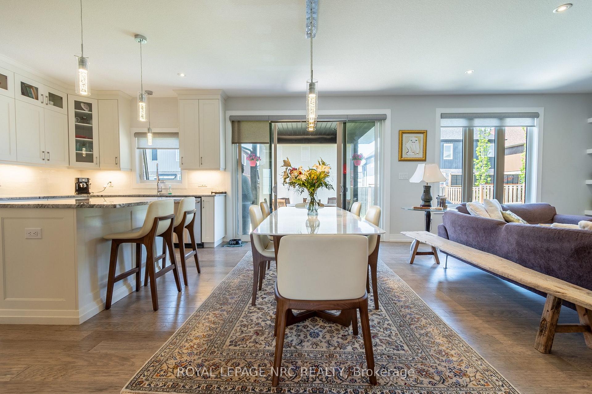 Photo 21 of 126 Lametti Drive, Pelham, Fonthill — HOMEH