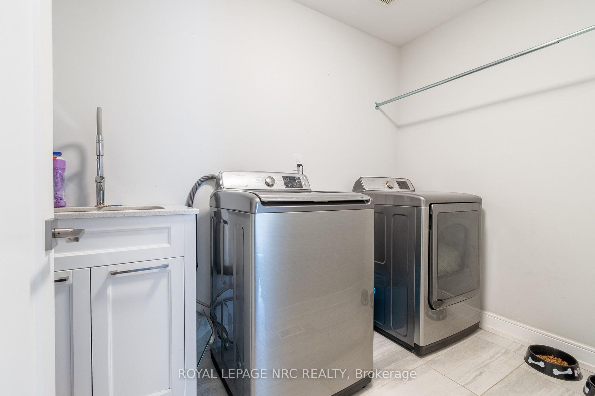 Photo 6 of 126 Lametti Drive, Pelham, Fonthill — HOMEH