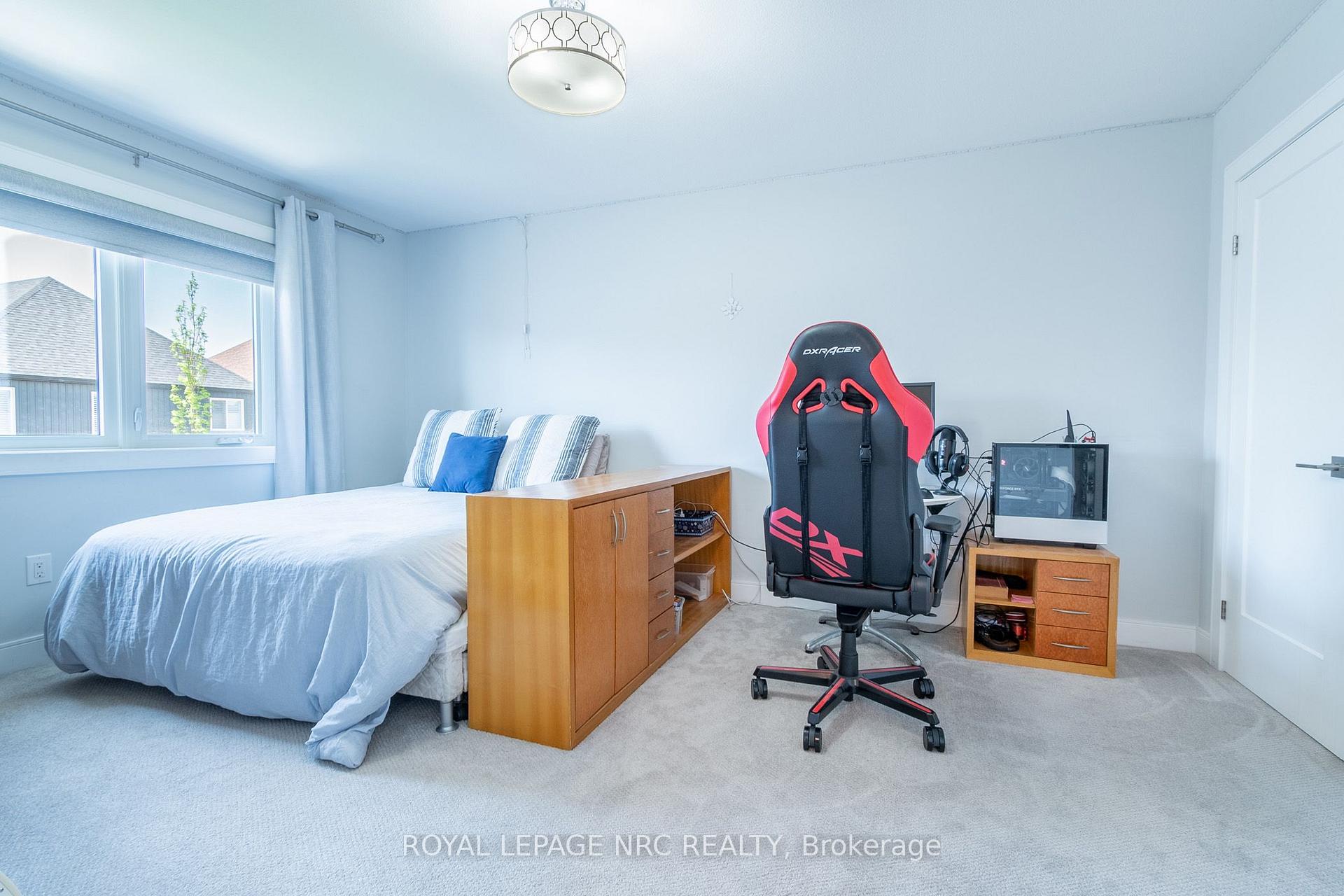 Photo 23 of 126 Lametti Drive, Pelham, Fonthill — HOMEH