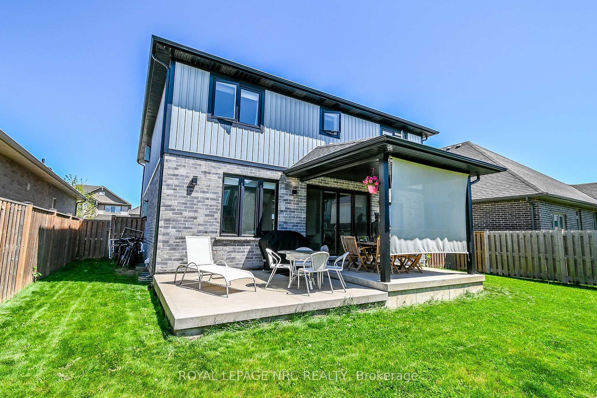 Photo 31 of 126 Lametti Drive, Pelham, Fonthill — HOMEH