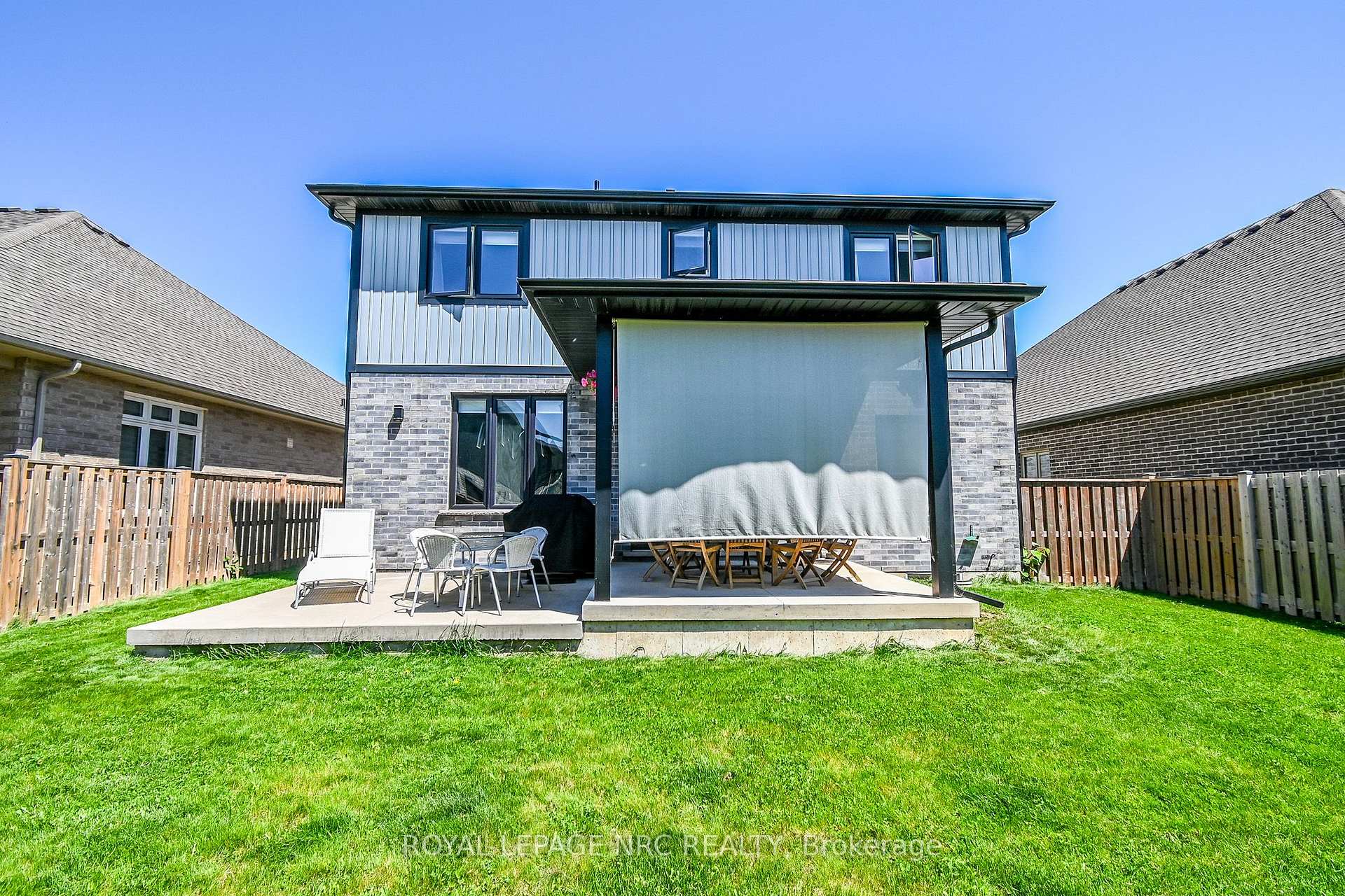 Photo 35 of 126 Lametti Drive, Pelham, Fonthill — HOMEH