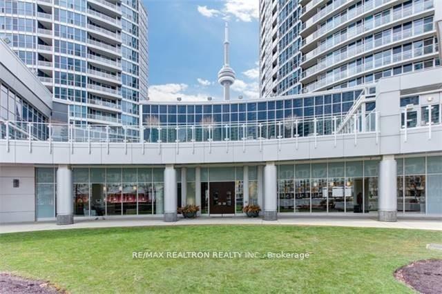 Photo 1 of Unit 3004, 8 York Street, Toronto, Waterfront Communities — HOMEH