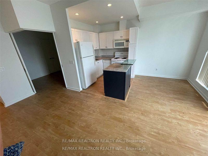 Photo 12 of Unit 3004, 8 York Street, Toronto, Waterfront Communities — HOMEH