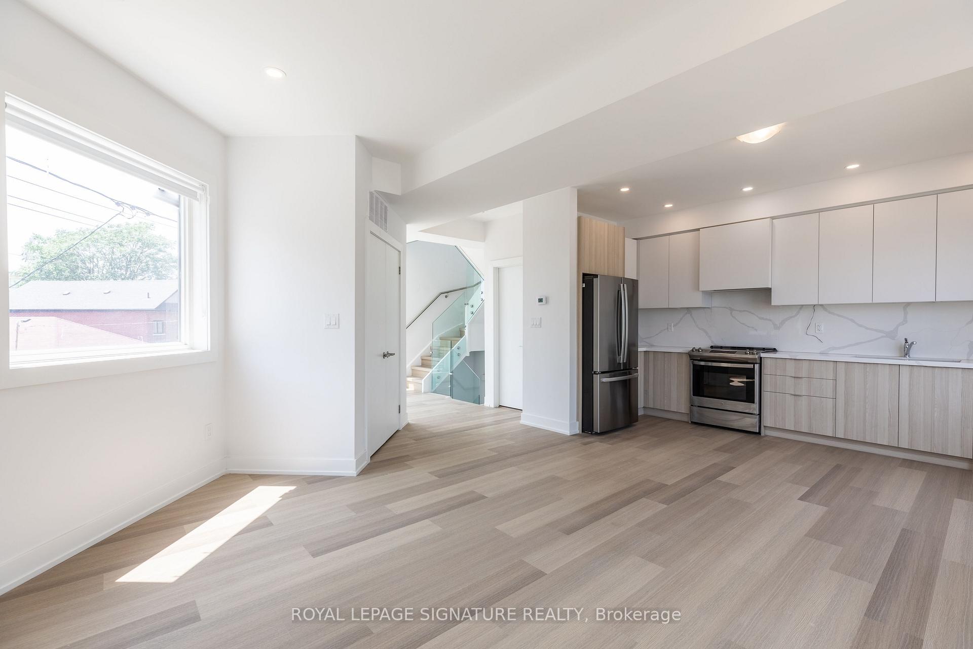 Photo 4 of 467 Vaughan Road, Toronto, Humewood-Cedarvale — HOMEH