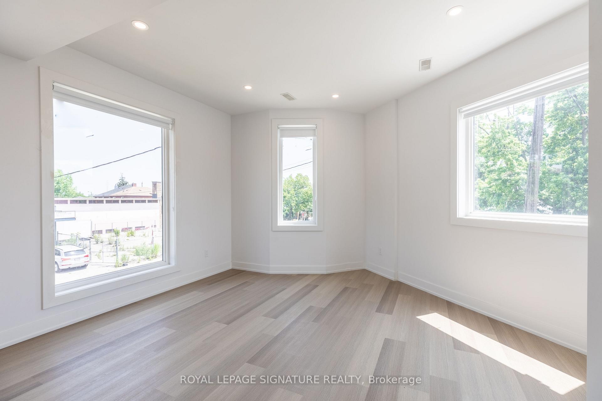 Photo 2 of 467 Vaughan Road, Toronto, Humewood-Cedarvale — HOMEH