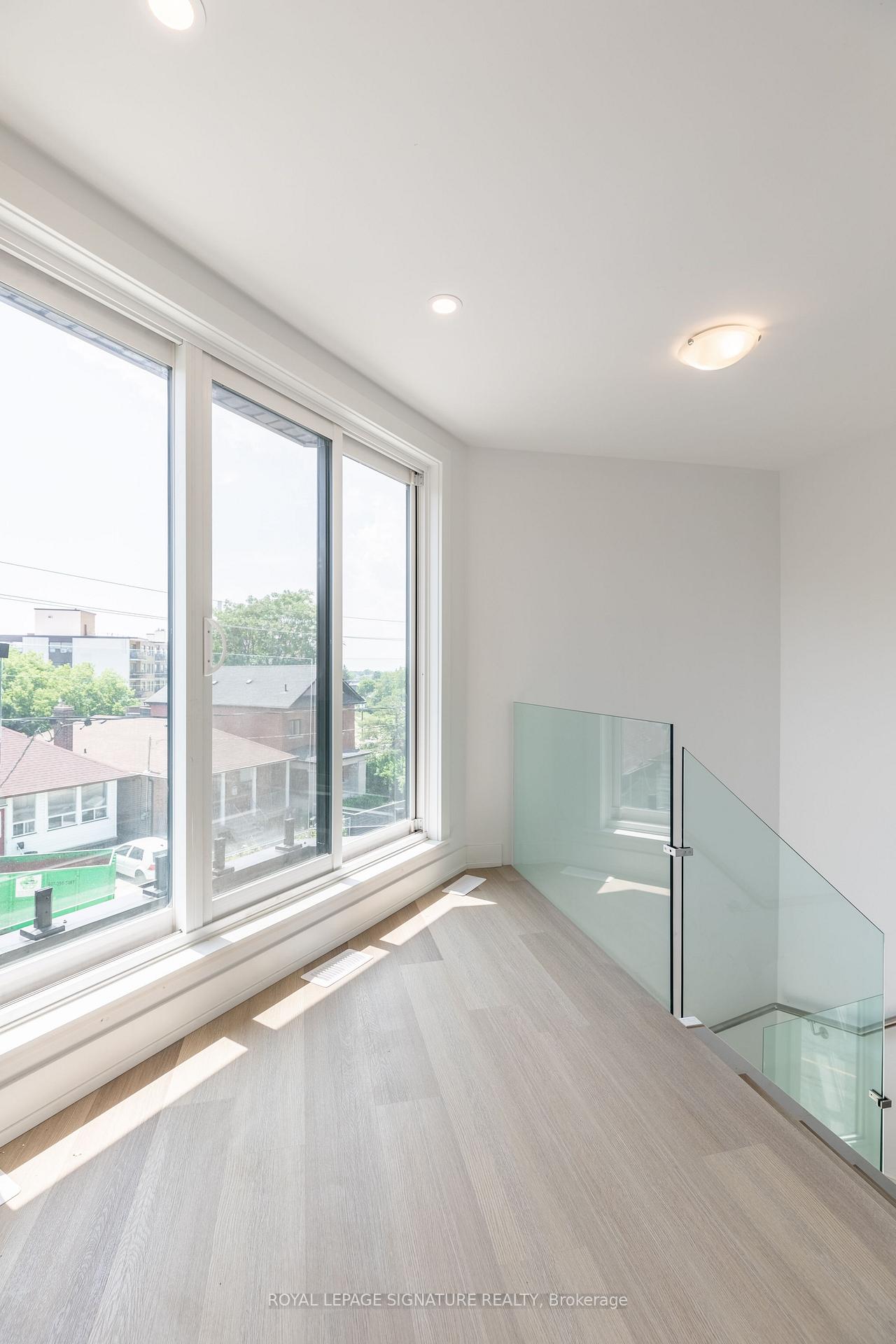 Photo 13 of 467 Vaughan Road, Toronto, Humewood-Cedarvale — HOMEH