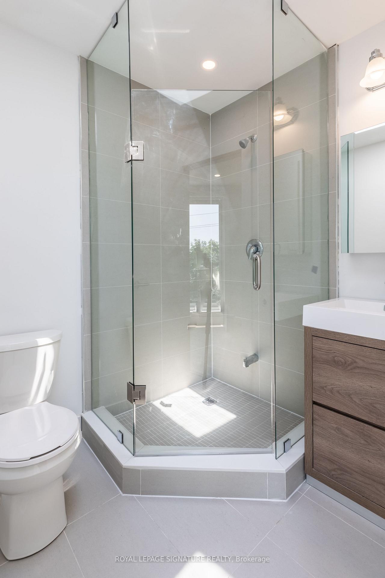 Photo 21 of 467 Vaughan Road, Toronto, Humewood-Cedarvale — HOMEH