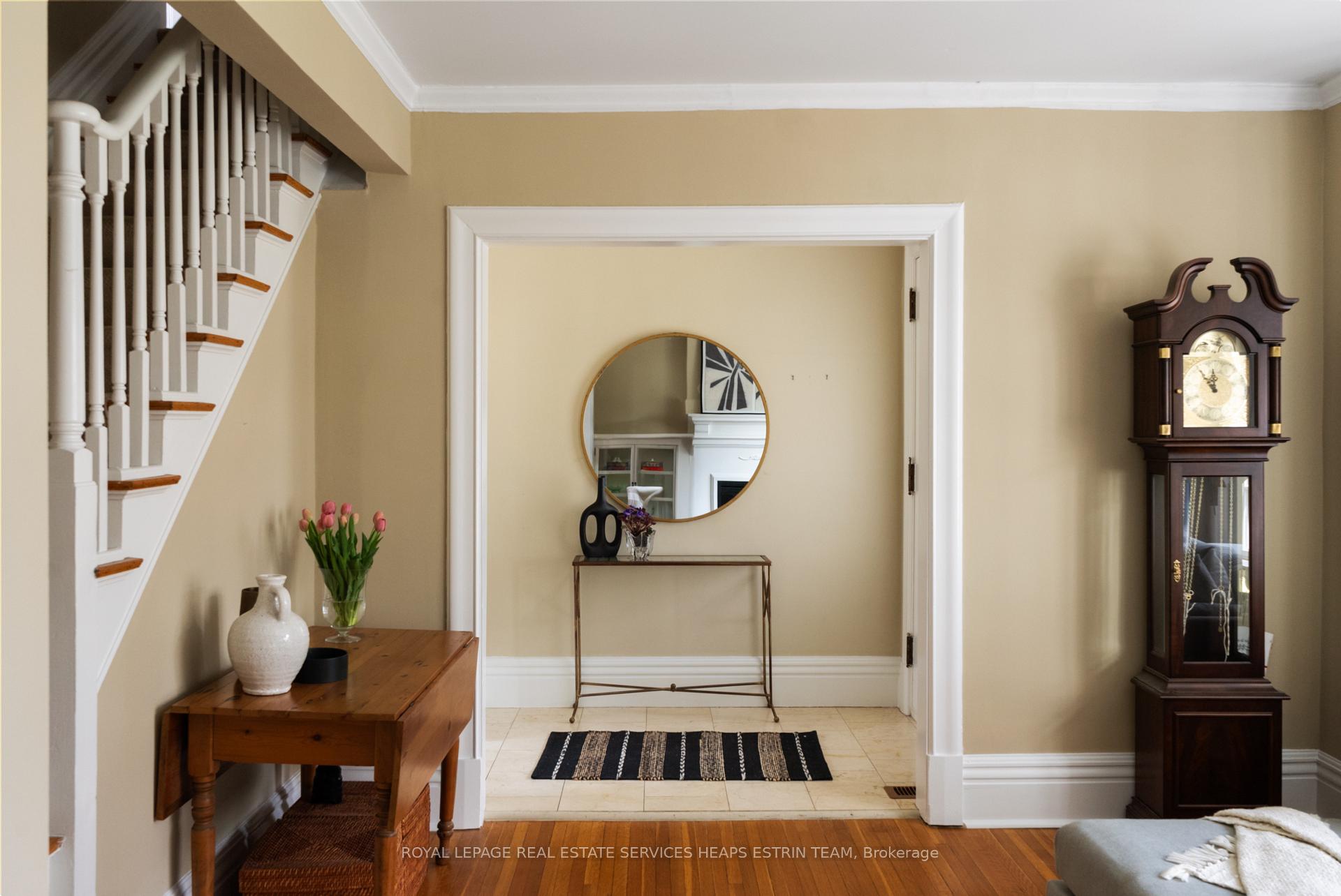 Photo 16 of 85 Douglas Crescent, Toronto, Leaside — HOMEH