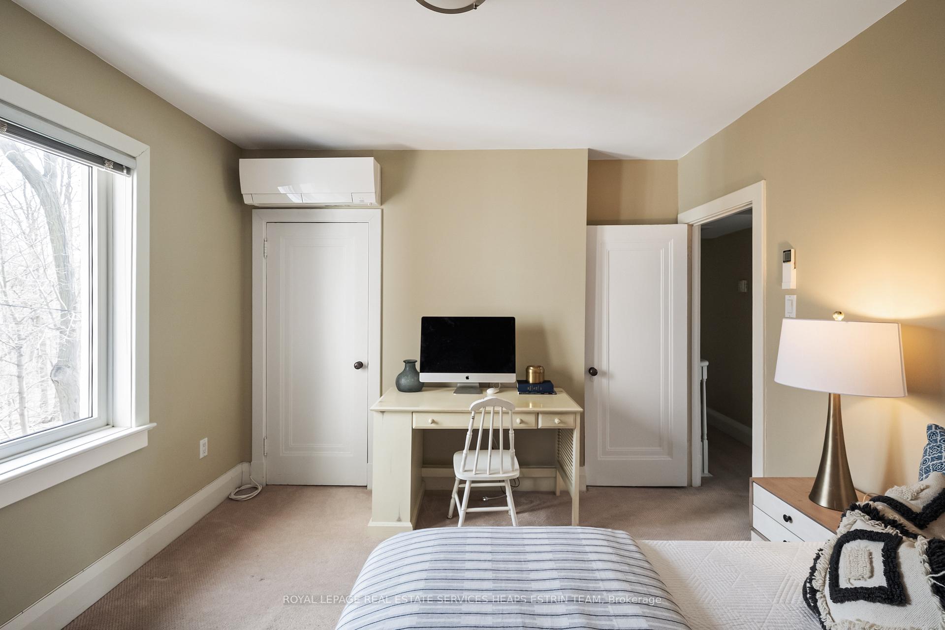 Photo 25 of 85 Douglas Crescent, Toronto, Leaside — HOMEH