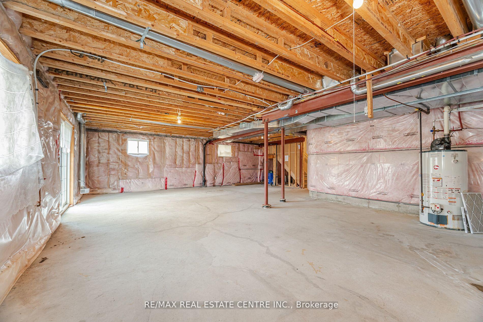 Photo 41 of 38 Junetown Circle, Brampton, Credit Valley — HOMEH