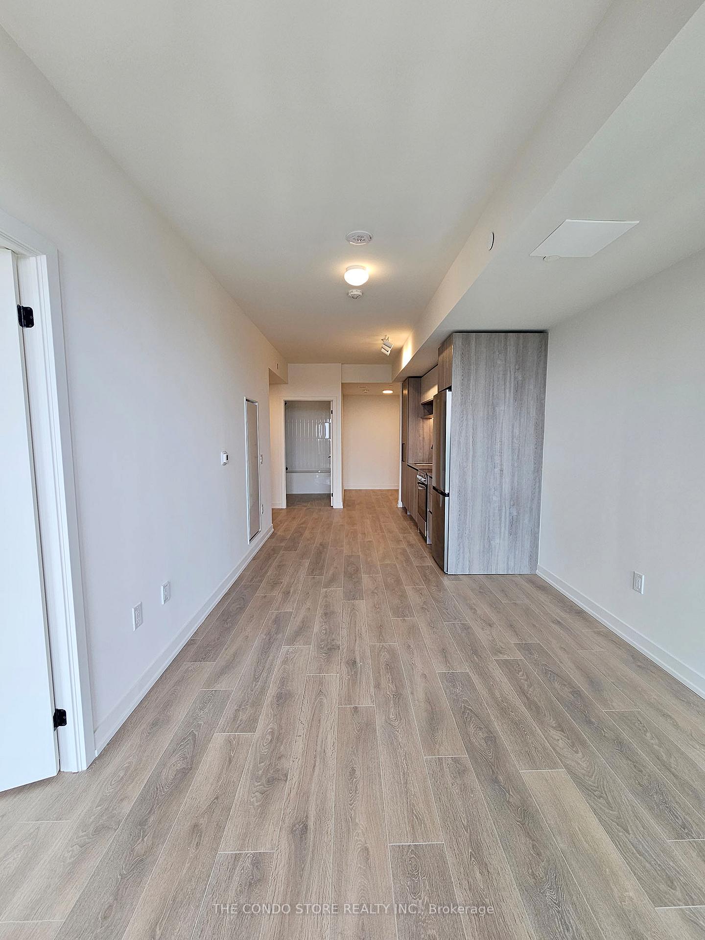 Photo 5 of Unit 807, 181 Sterling Road, Toronto, Dufferin Grove — HOMEH