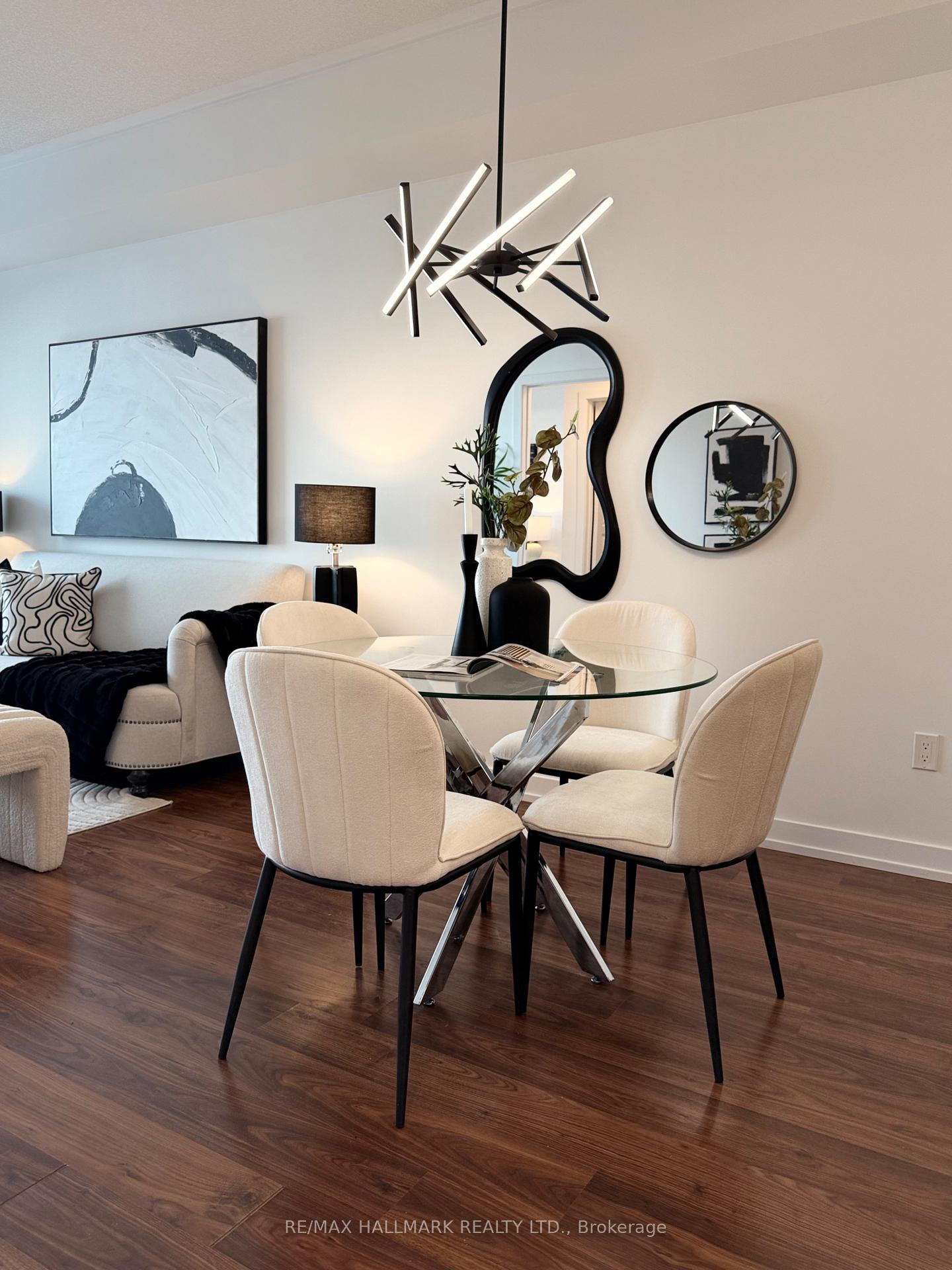Photo 6 of Unit 314, 555 William Graham Drive E, Aurora, Rural Aurora — HOMEH