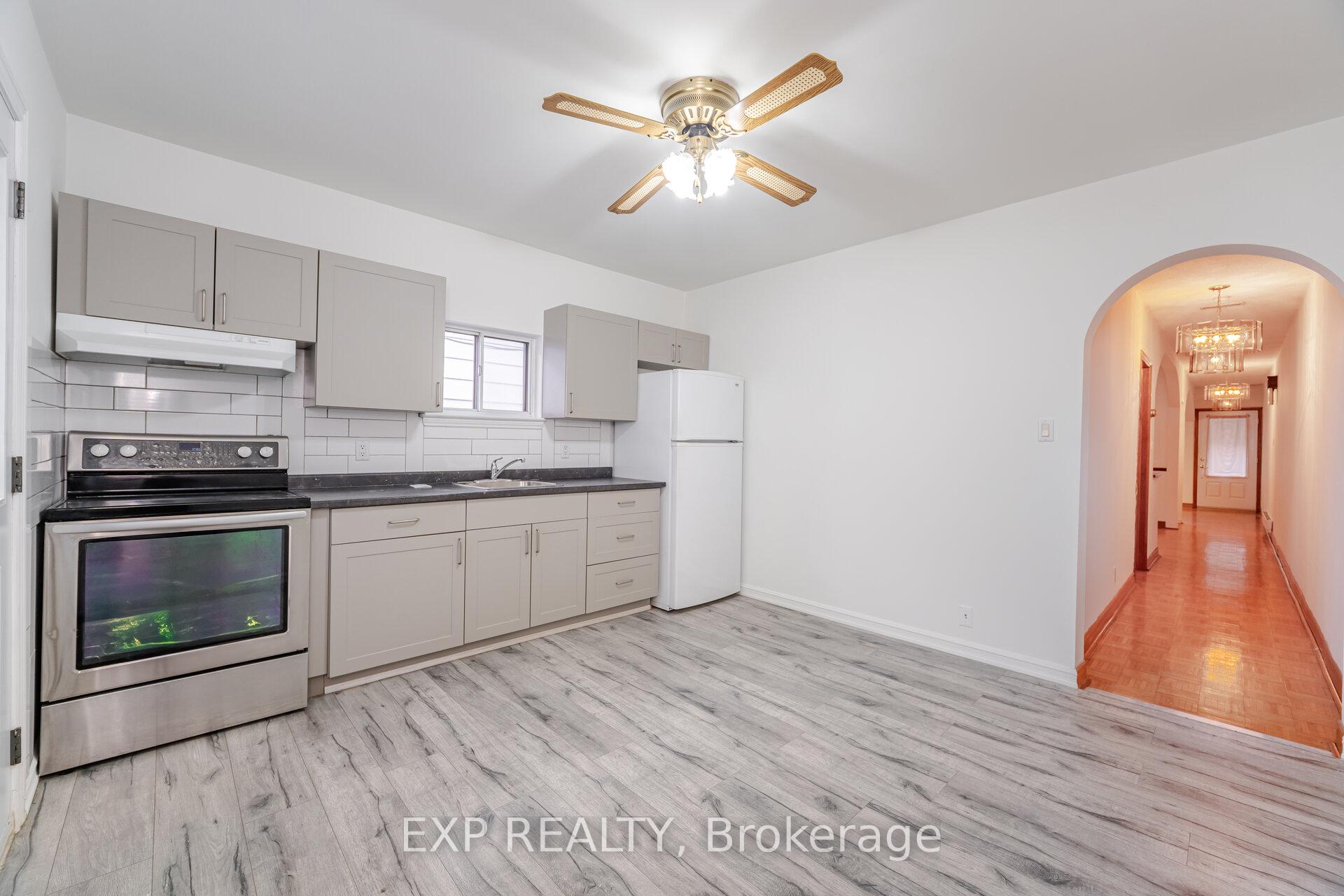 Photo 13 of 395 Crawford Street, Toronto, Trinity-Bellwoods — HOMEH