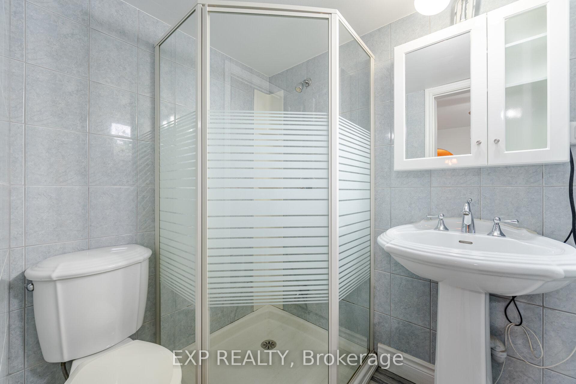 Photo 19 of 395 Crawford Street, Toronto, Trinity-Bellwoods — HOMEH