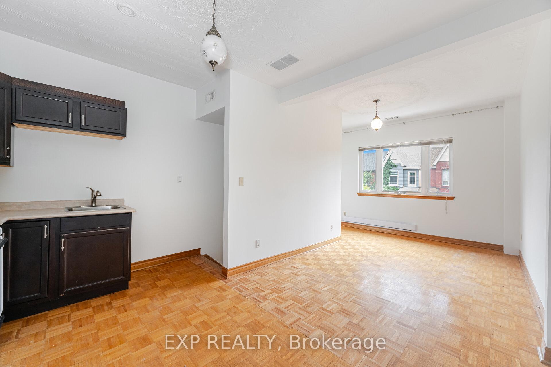 Photo 21 of 395 Crawford Street, Toronto, Trinity-Bellwoods — HOMEH