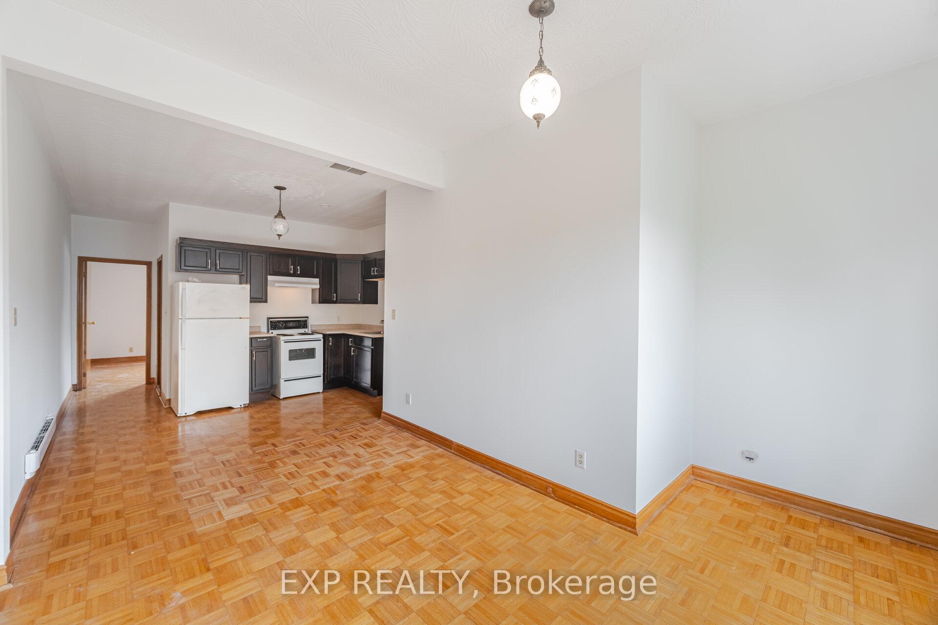 Photo 22 of 395 Crawford Street, Toronto, Trinity-Bellwoods — HOMEH