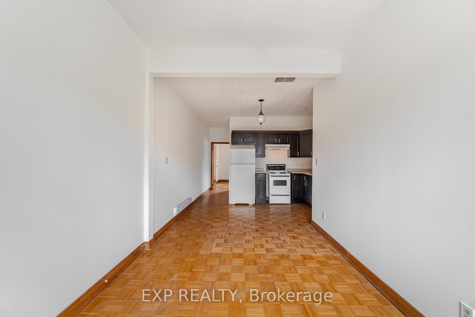 Photo 23 of 395 Crawford Street, Toronto, Trinity-Bellwoods — HOMEH