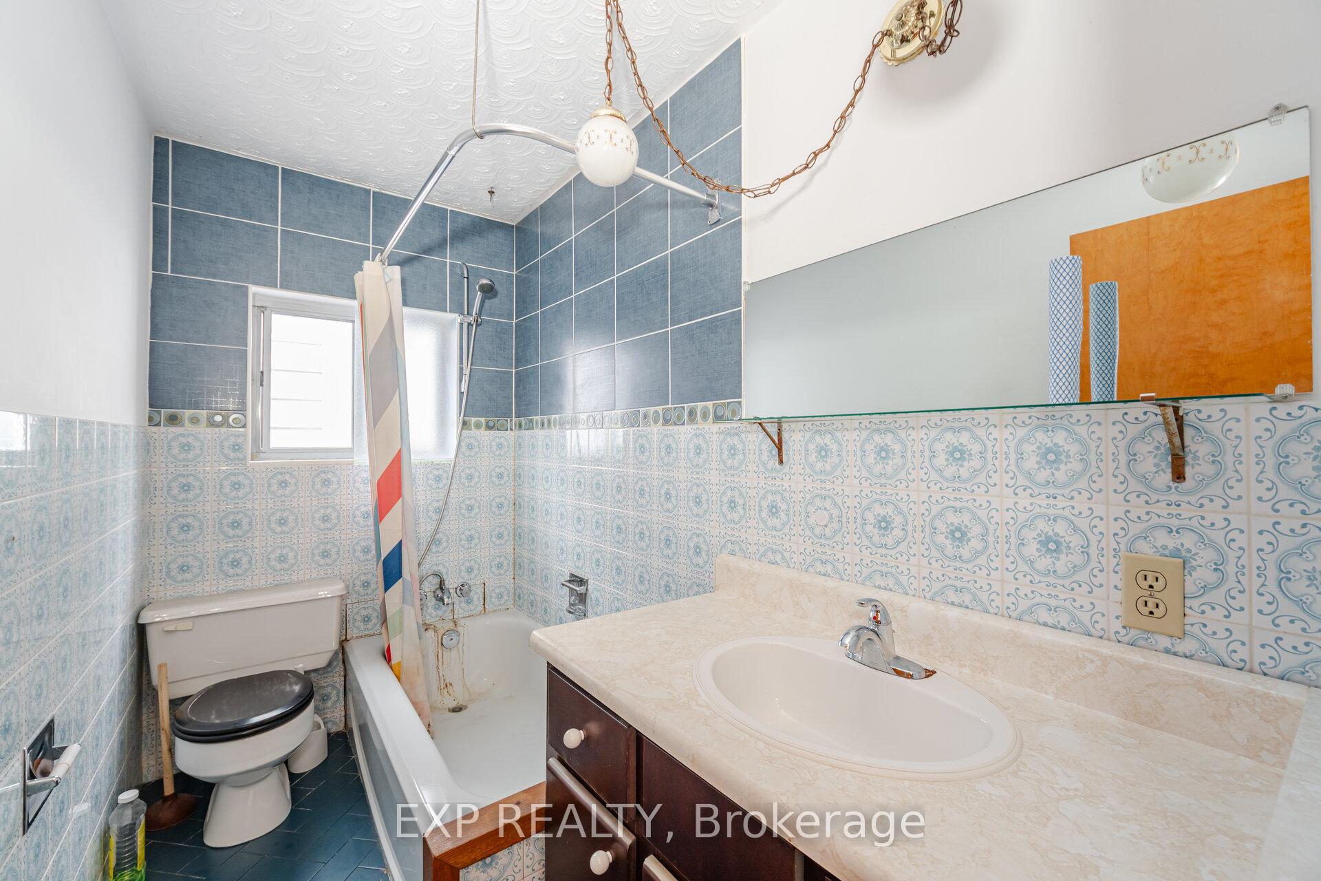 Photo 28 of 395 Crawford Street, Toronto, Trinity-Bellwoods — HOMEH