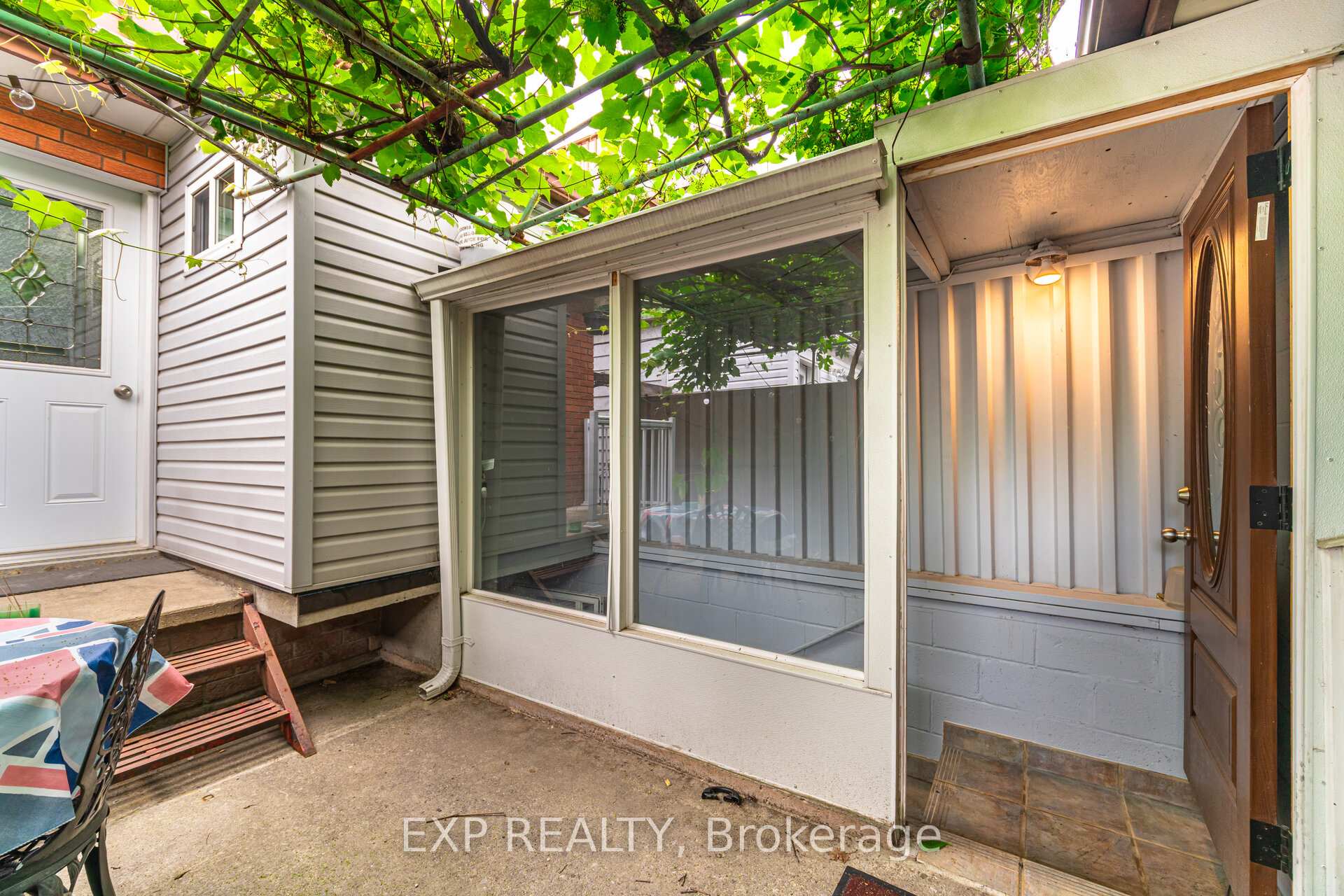 Photo 32 of 395 Crawford Street, Toronto, Trinity-Bellwoods — HOMEH