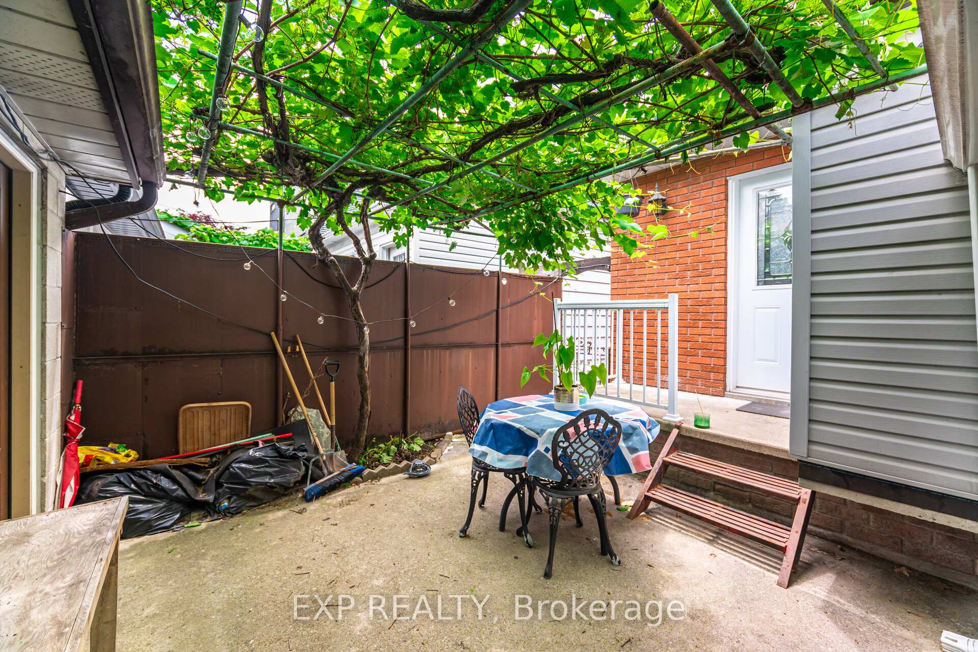Photo 38 of 395 Crawford Street, Toronto, Trinity-Bellwoods — HOMEH