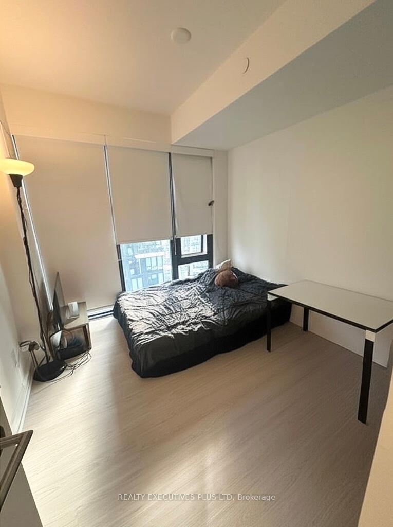 Photo 4 of Unit 2402, 47 Mutual Street S, Toronto, Church-Yonge Corridor — HOMEH