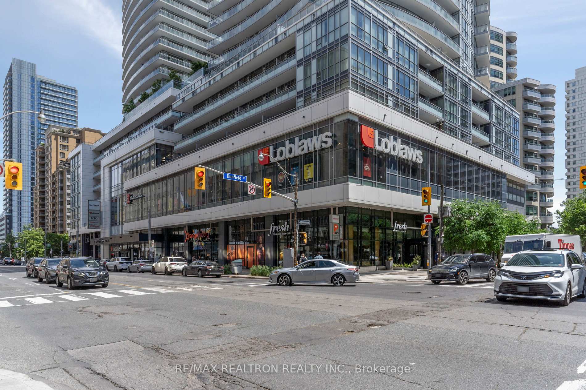 Photo 32 of Unit 2407, 89 Dunfield Avenue, Toronto, Mount Pleasant West — HOMEH