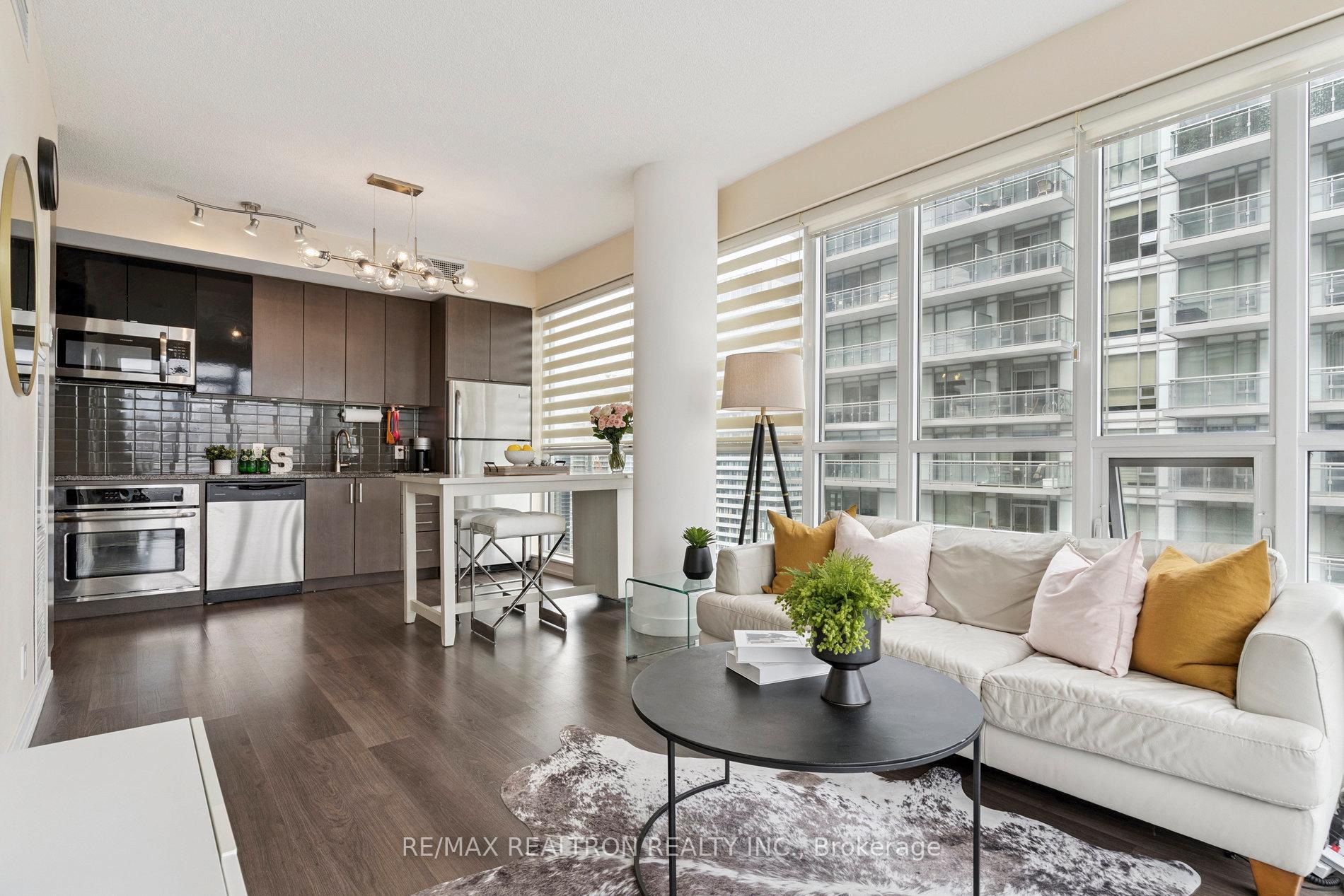 Photo 37 of Unit 2407, 89 Dunfield Avenue, Toronto, Mount Pleasant West — HOMEH