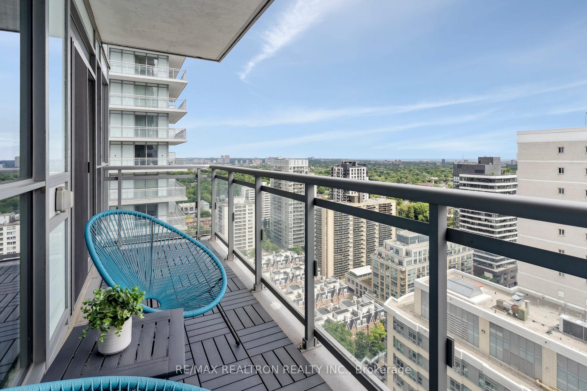 Photo 36 of Unit 2407, 89 Dunfield Avenue, Toronto, Mount Pleasant West — HOMEH