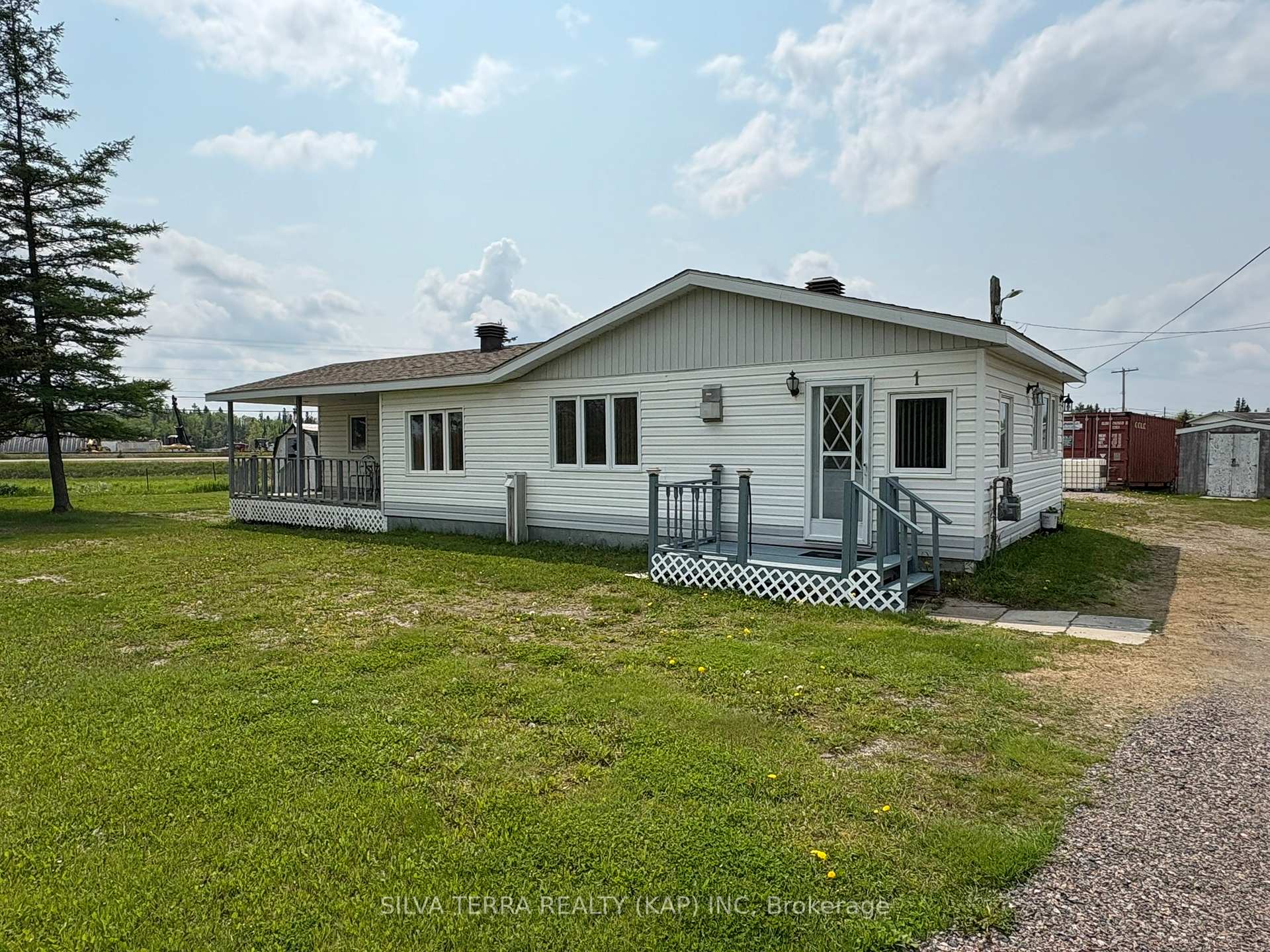 Photo 1 of 1 Owens Road N, Kapuskasing — HOMEH