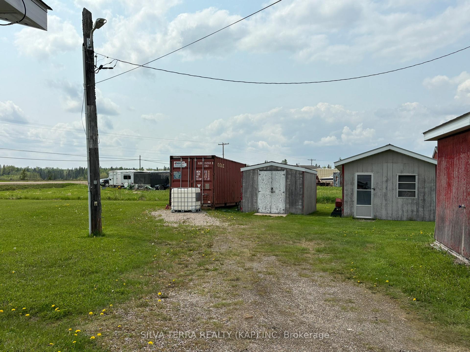 Photo 22 of 1 Owens Road N, Kapuskasing — HOMEH