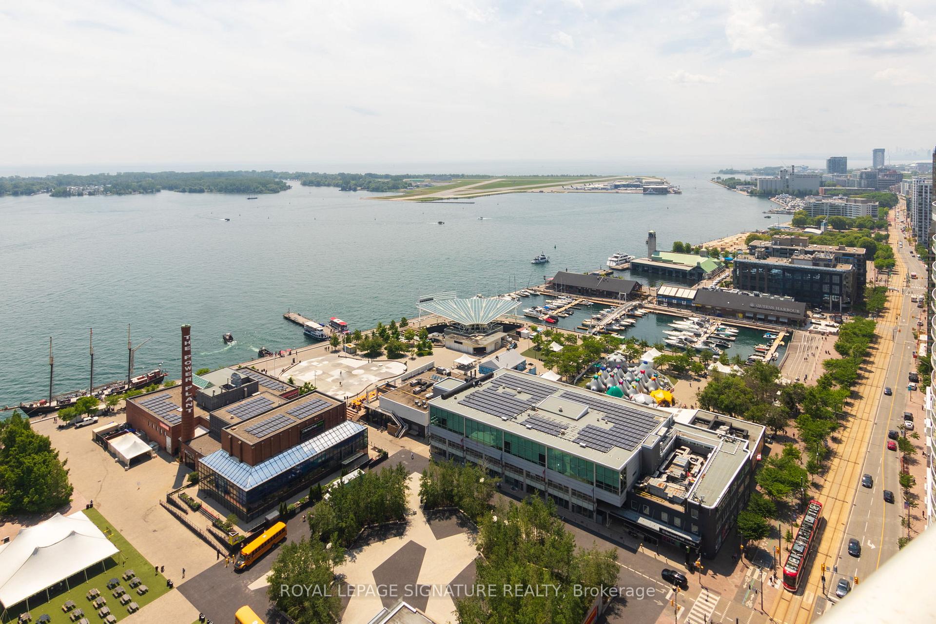 Photo 36 of Unit 3107, 208 Queens Quay W, Toronto, Waterfront Communities — HOMEH