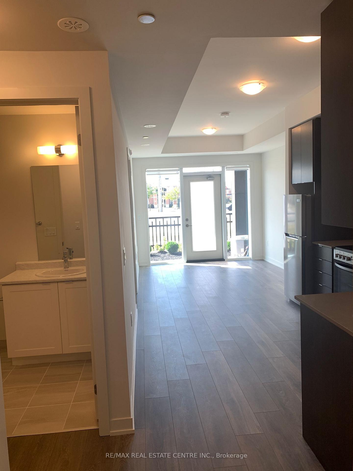 Photo 14 of Unit 110, 62 Sky Harbour Drive, Brampton, Bram West — HOMEH