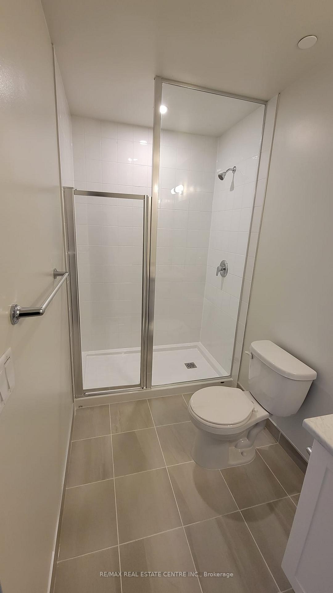 Photo 31 of Unit 110, 62 Sky Harbour Drive, Brampton, Bram West — HOMEH