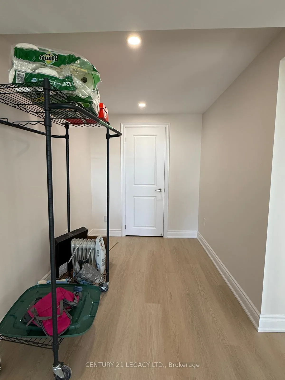 Photo 22 of 38 Lost Canyon Way E, Brampton, Credit Valley — HOMEH