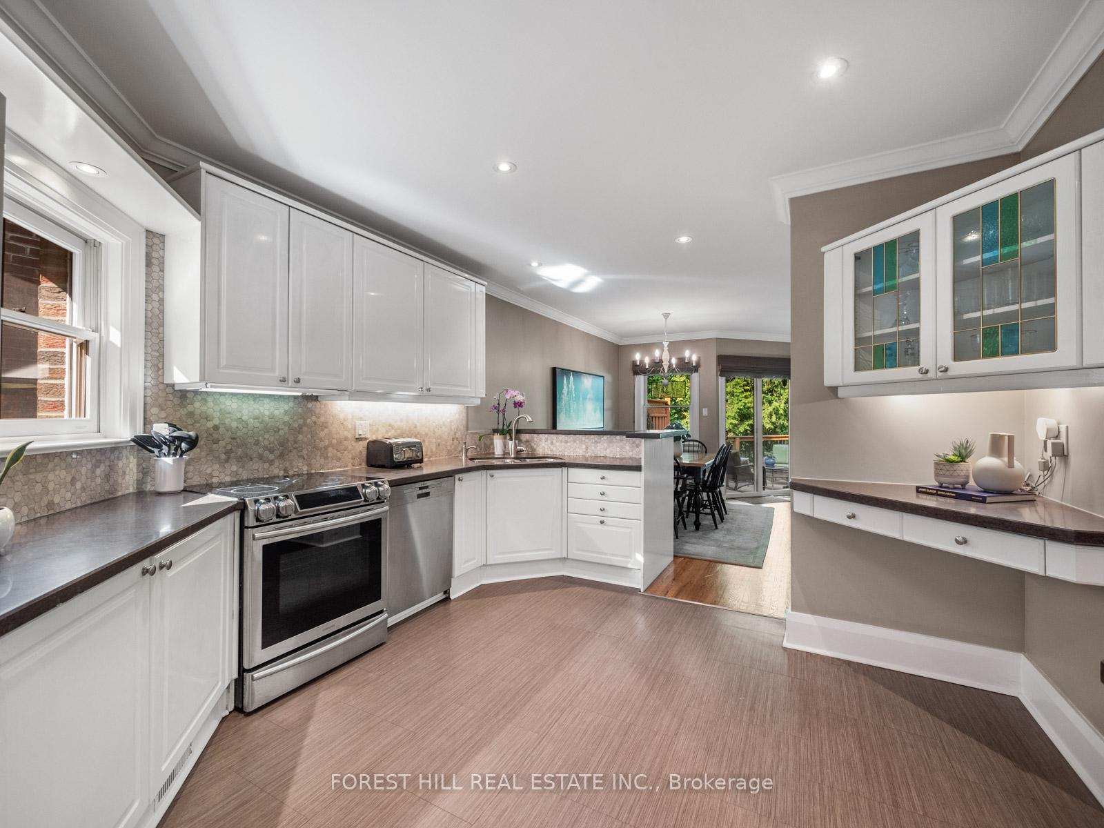 Photo 11 of 37 Heather Road, Toronto, Leaside — HOMEH