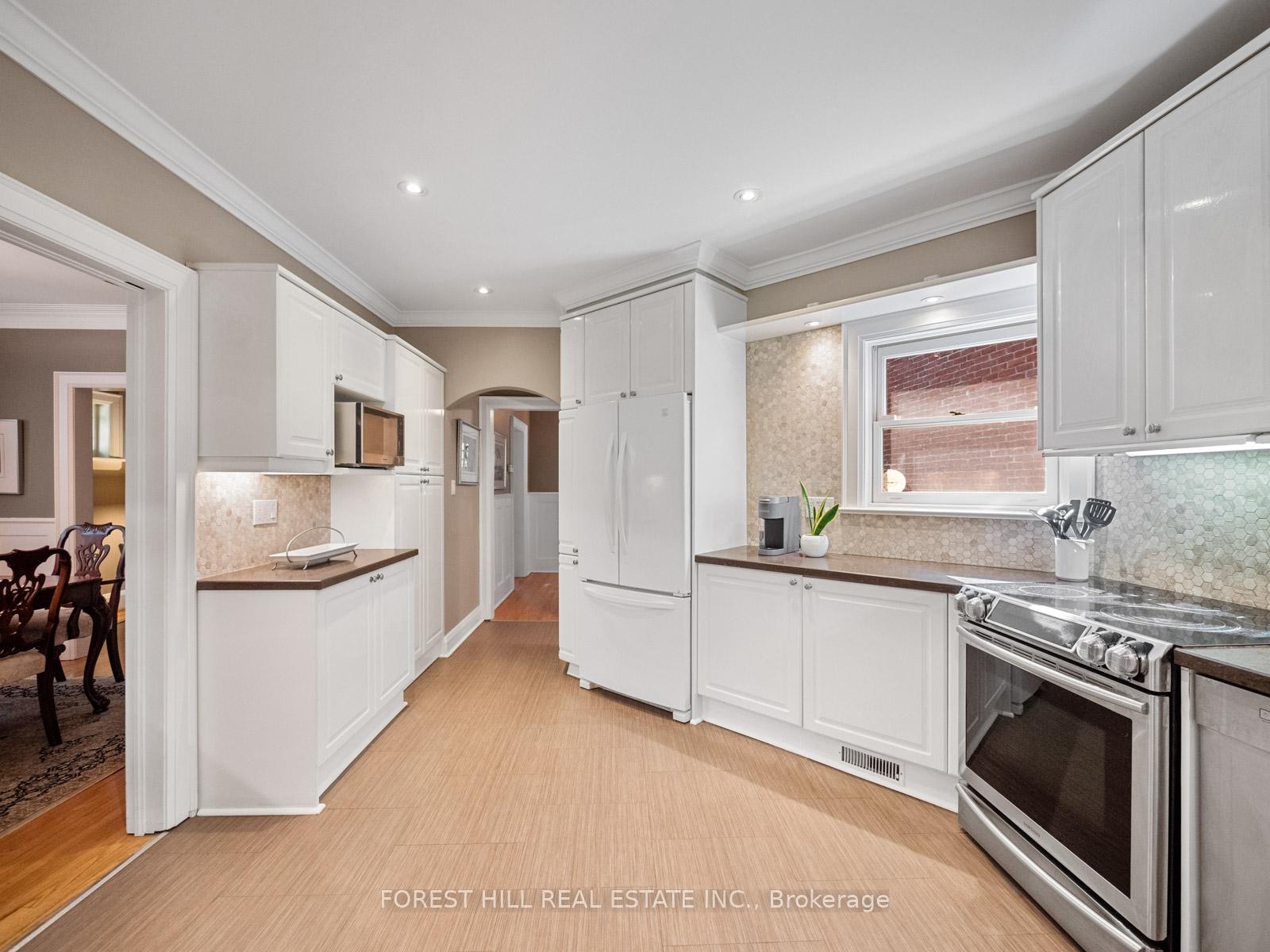 Photo 10 of 37 Heather Road, Toronto, Leaside — HOMEH