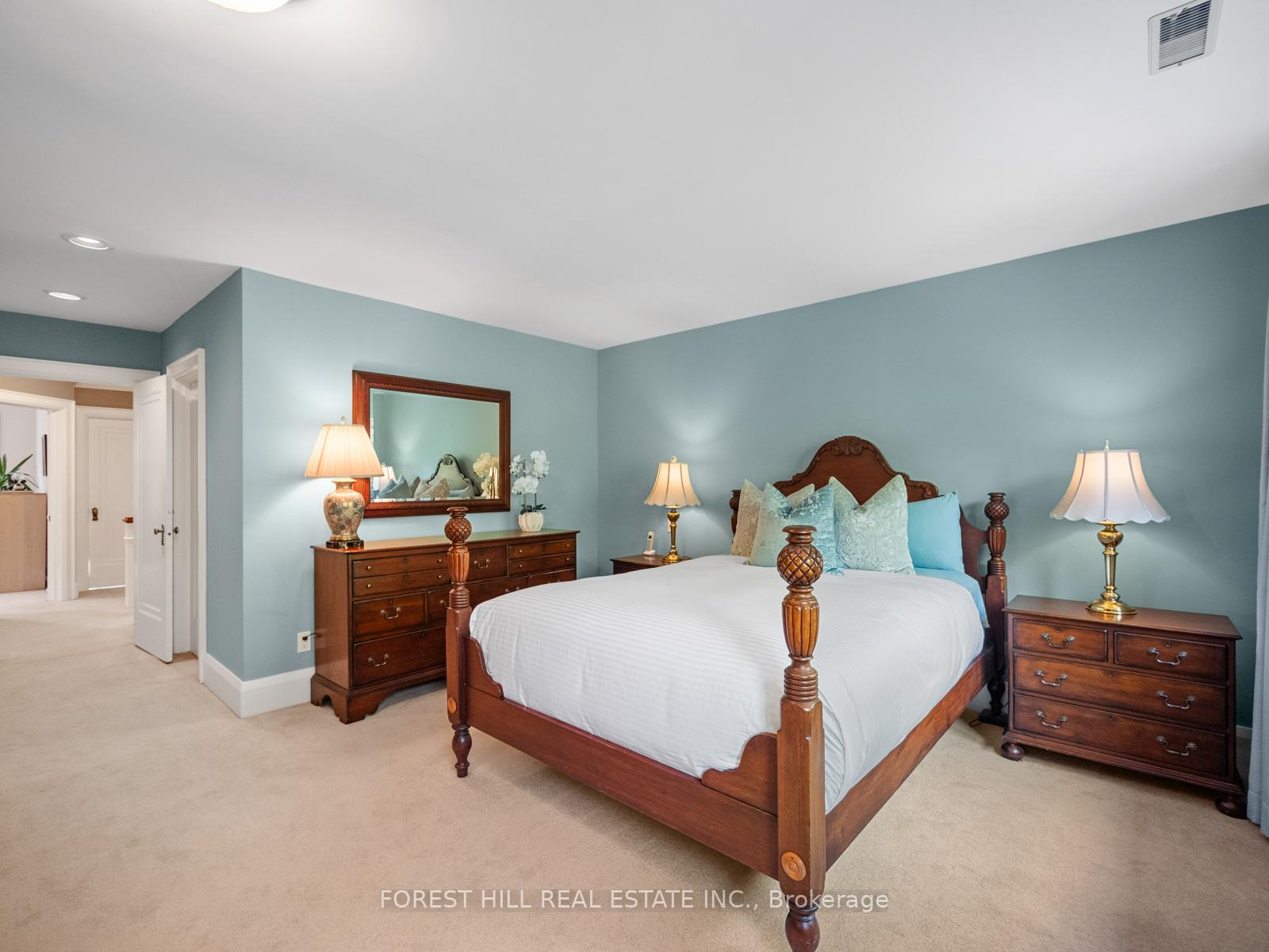 Photo 19 of 37 Heather Road, Toronto, Leaside — HOMEH