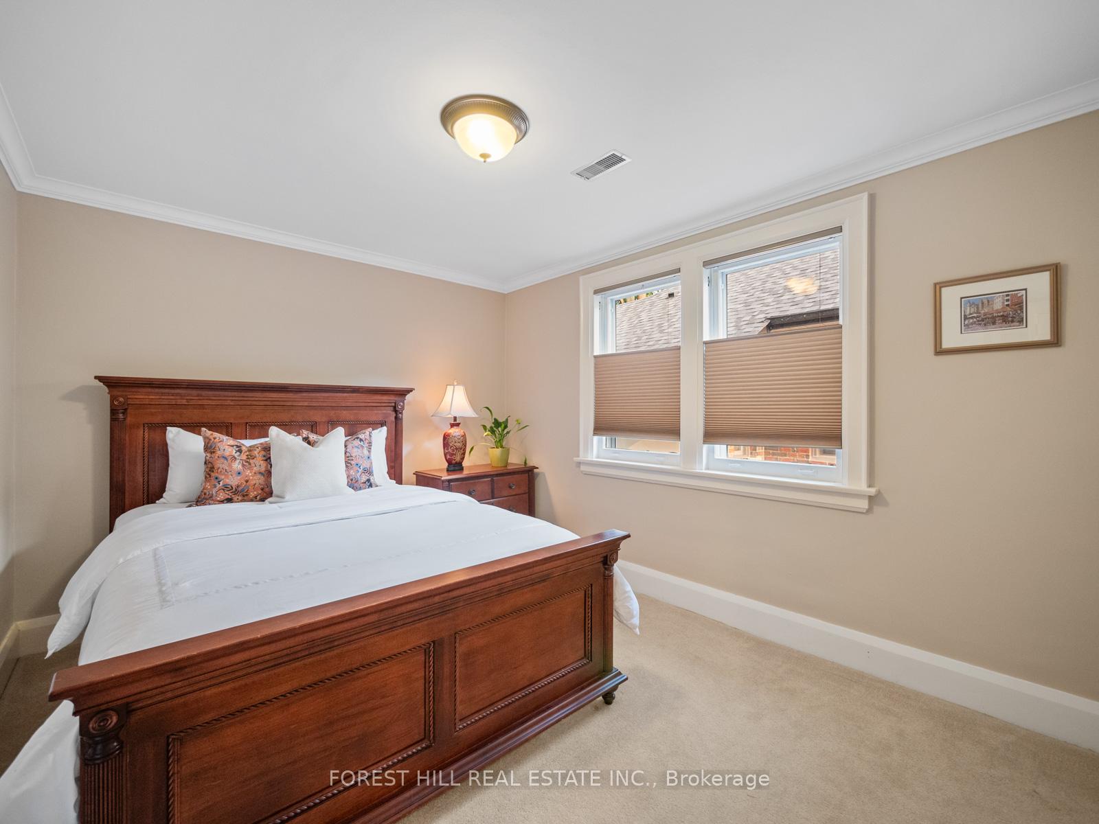 Photo 22 of 37 Heather Road, Toronto, Leaside — HOMEH
